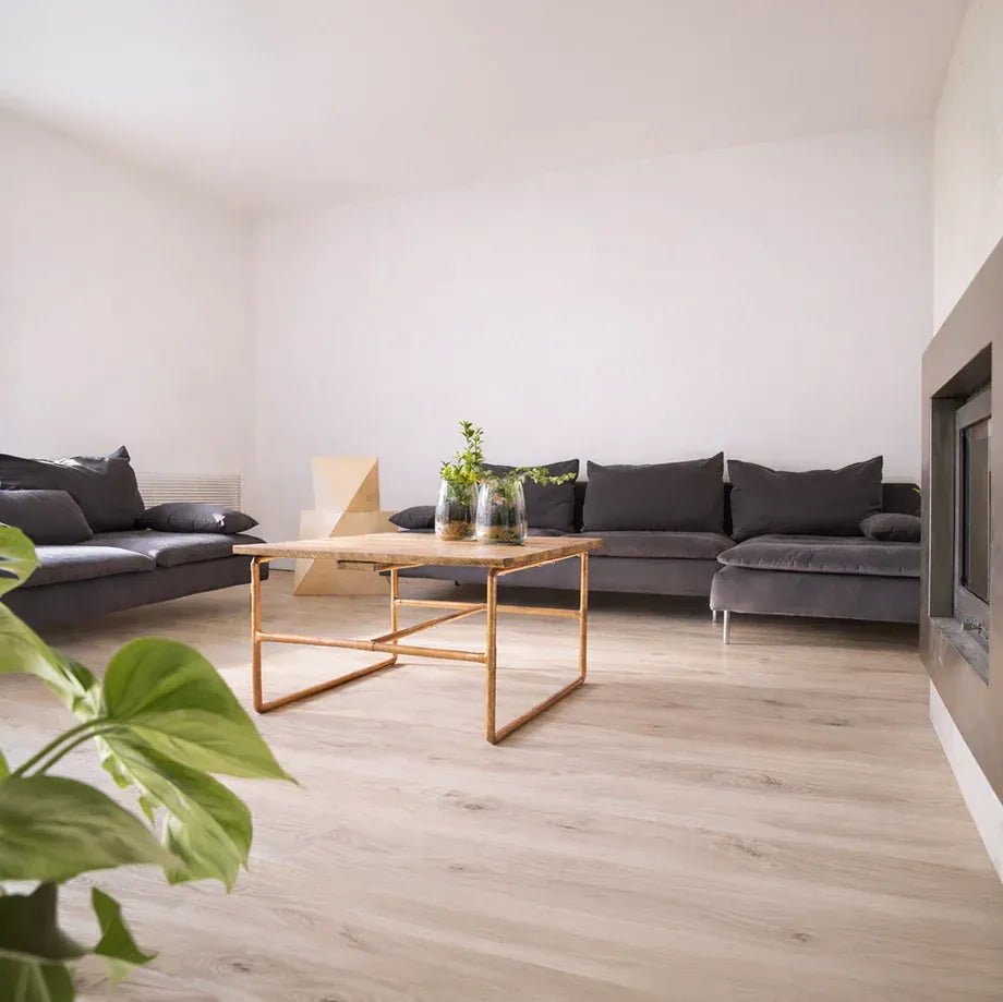 Fußboden Eiche Landhausdiele, gebürstet und geölt pearl