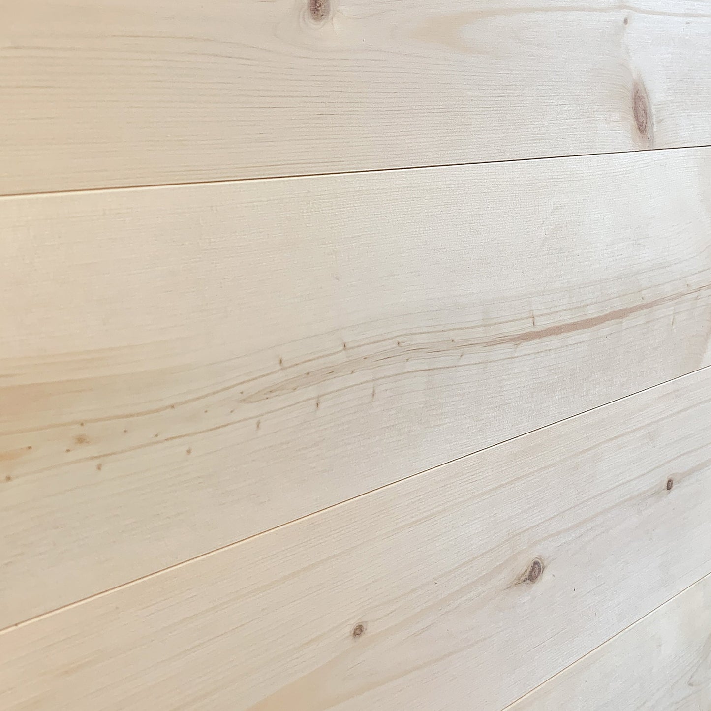 Wand - & Deckenverkleidung Zirbe