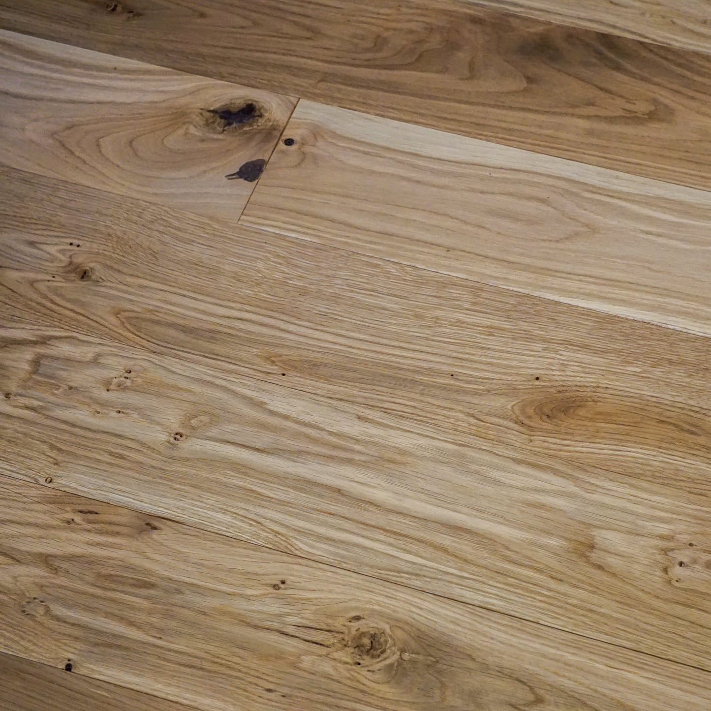 Fußboden Eiche Woody massiv, Large wohnfertig geölt