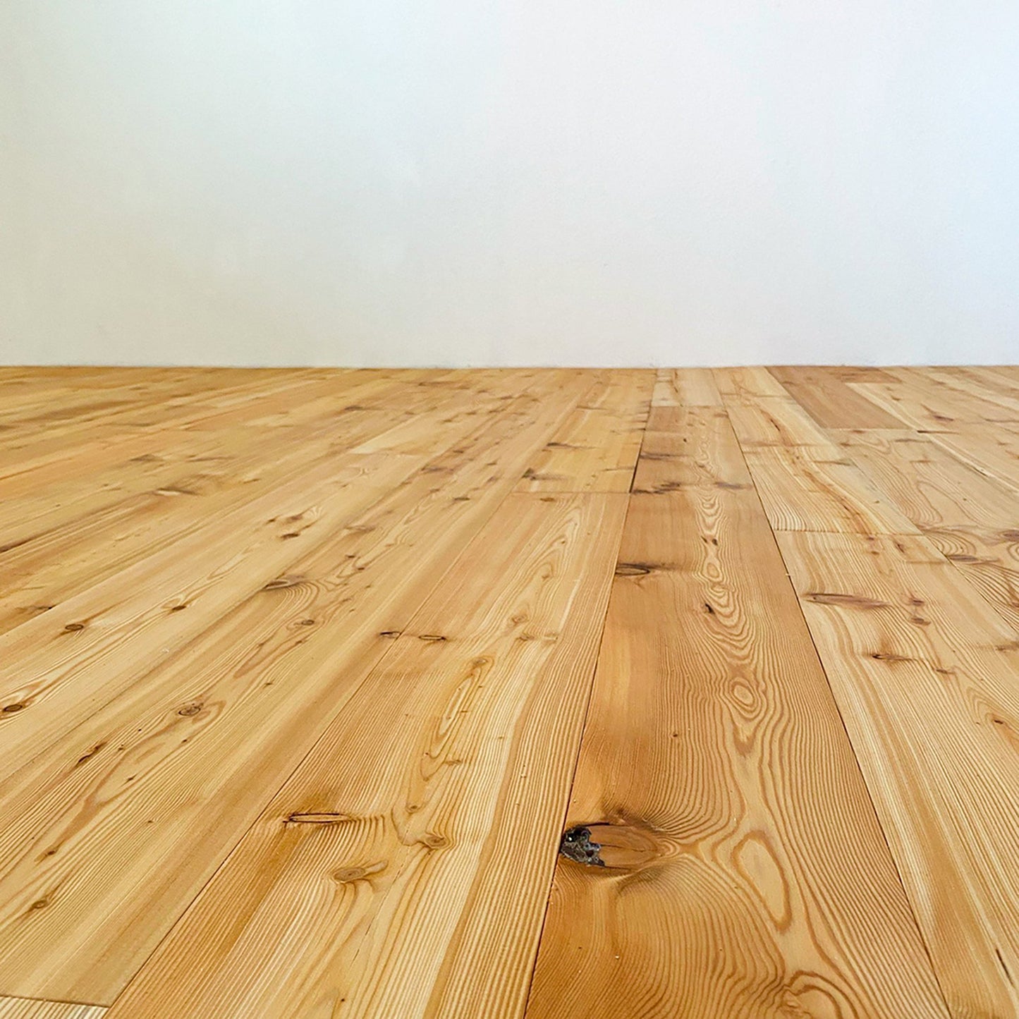 WOODY Larch, wooden flooring, oiled natural