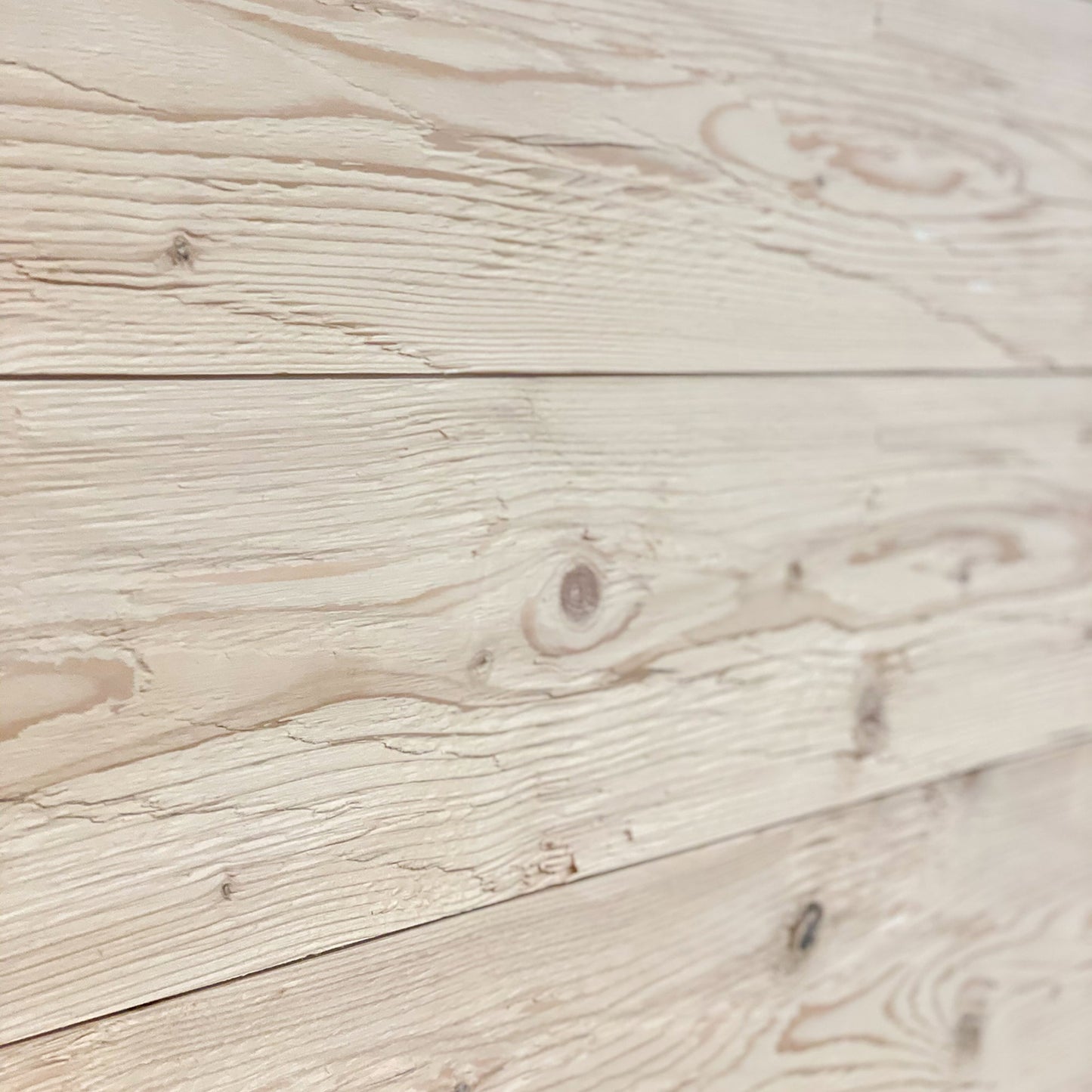 Wand - & Deckenverkleidung Fichte natur gehackt