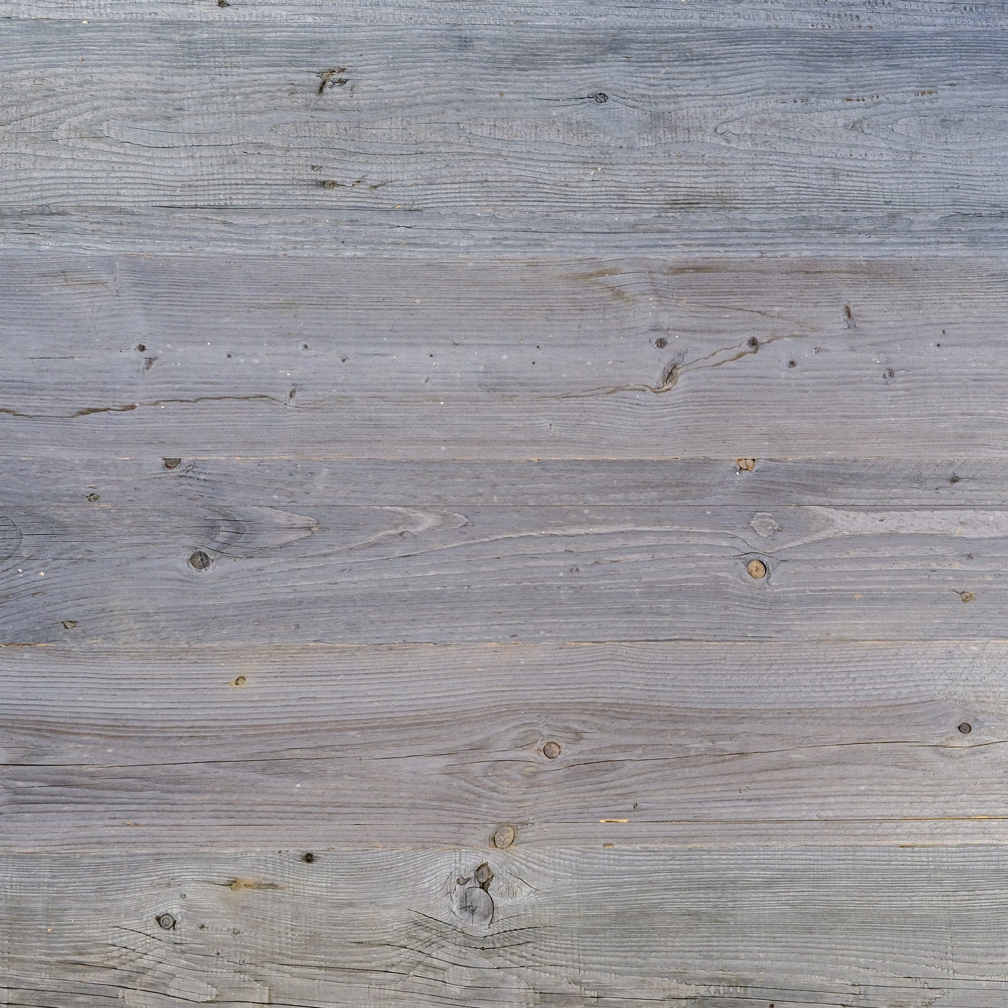 Wand- & Deckenverkleidung Altholz Fixformat mit Nut & Feder - silber