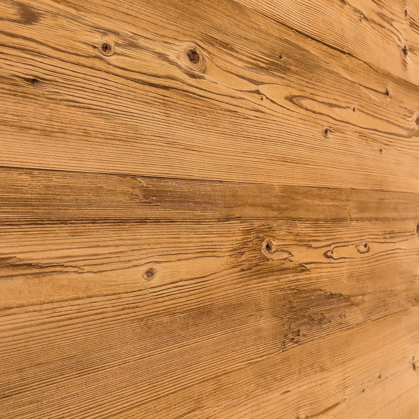 Wall and ceiling paneling Thermospruce chopped