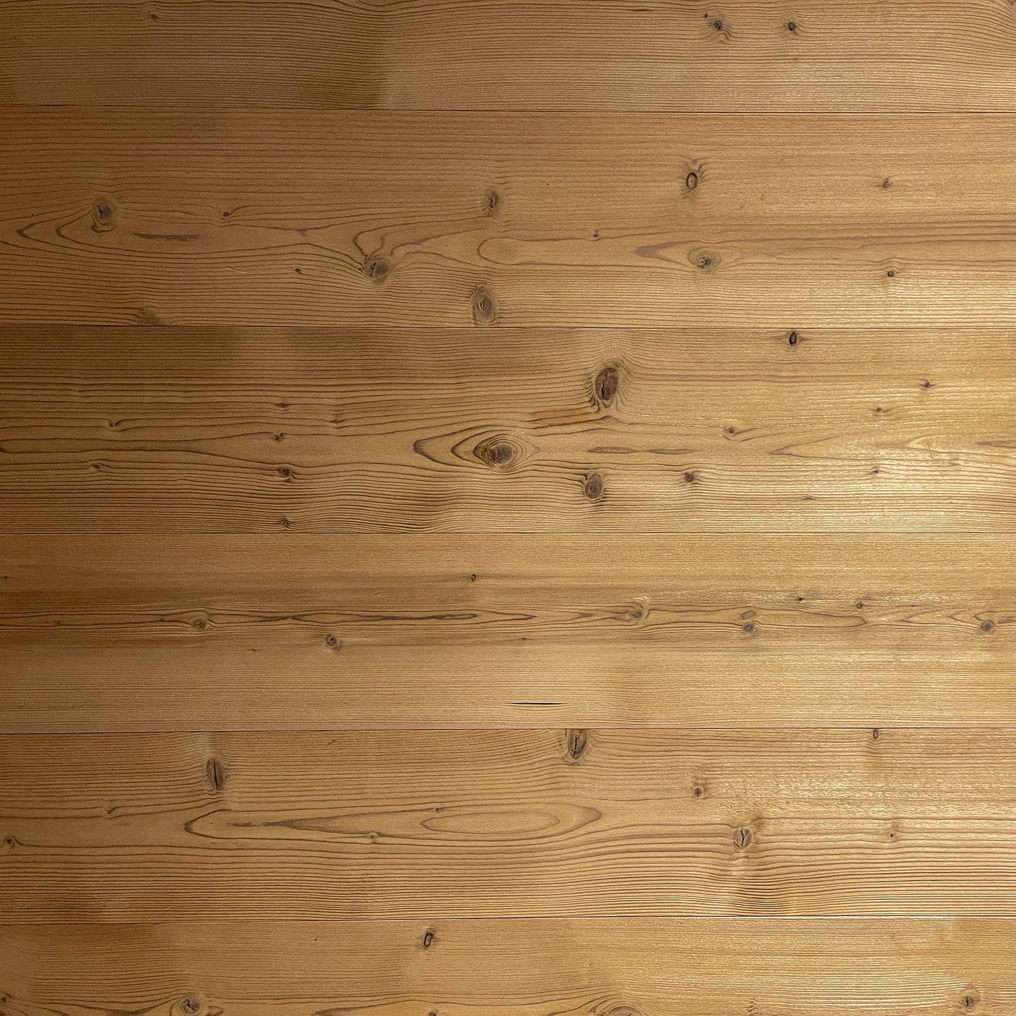 Holz Fassade / Wohnwand Thermofichte gebürstet
