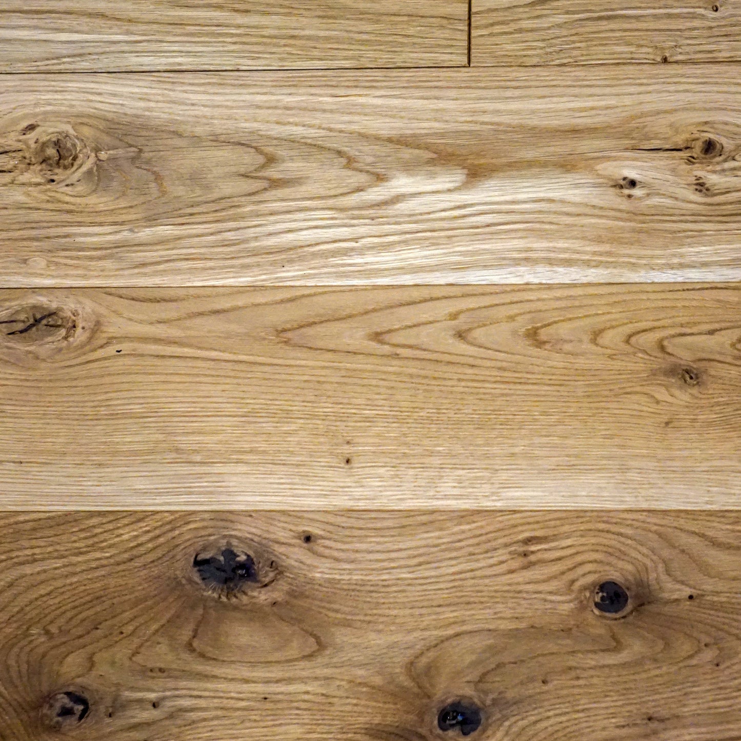 Pavimento in legno massello di rovere WOODY, LARGE pronto all'uso oliato