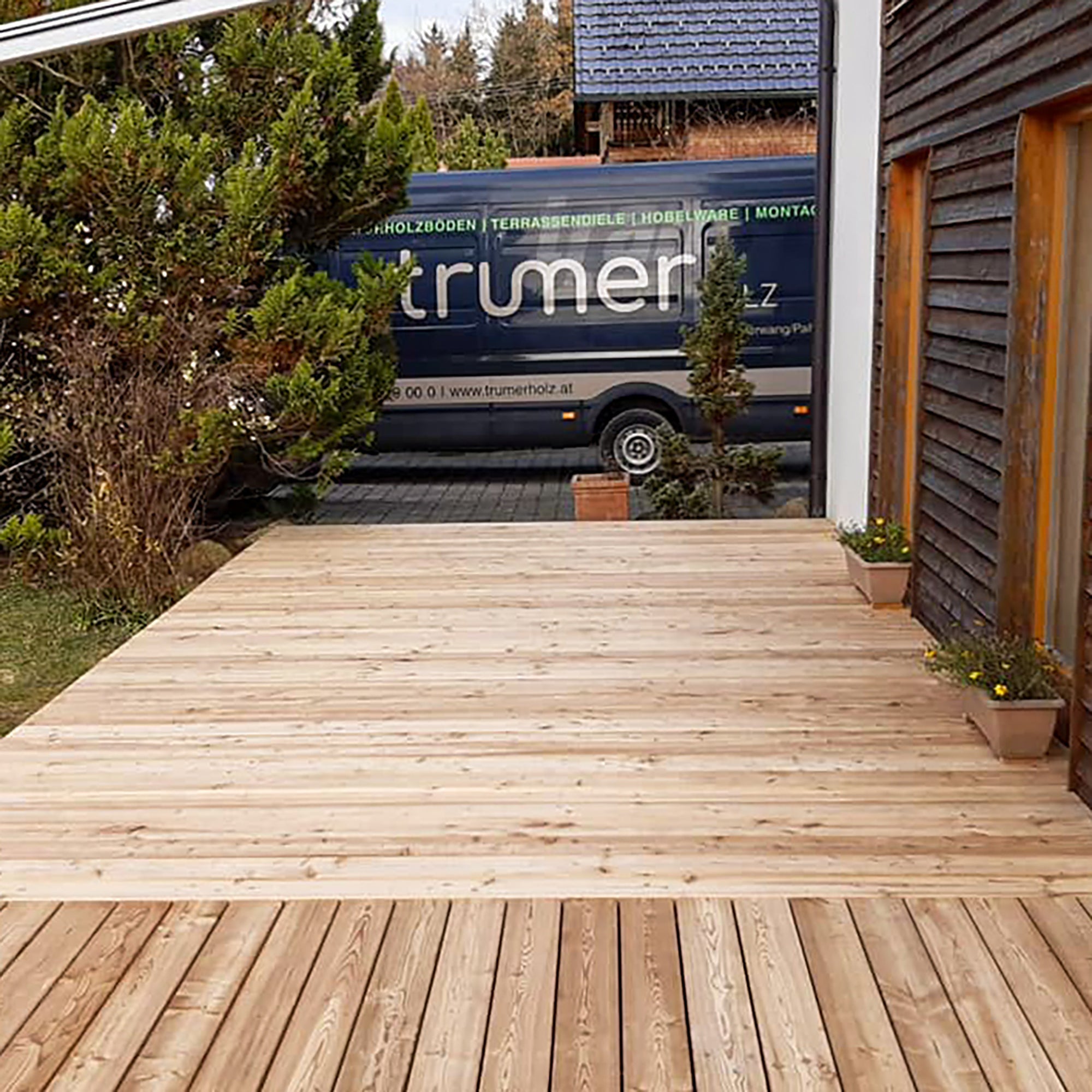 Terrassendiele Lärche glatt - superstark 28mm!