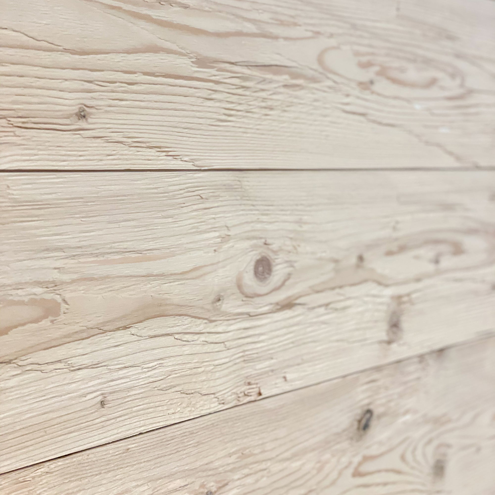 Wand - & Deckenverkleidung Fichte natur gehackt